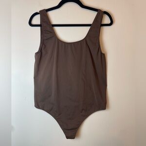 Skims Women’s Brown Thong Bodysuit Size 4x Shapewear